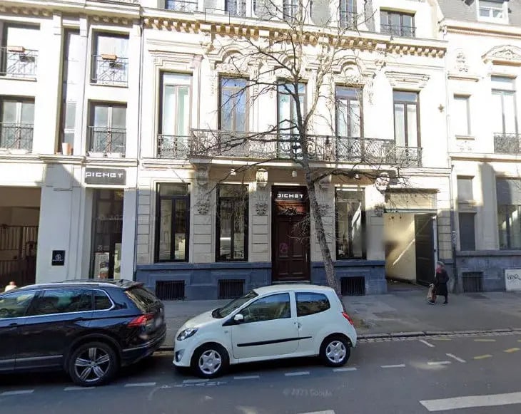 Bureau dans Lille à louer - Photo du bâtiment - Image 1 de 6