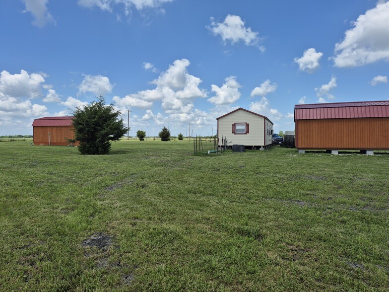 9561 N TX-50 Hwy, Ladonia, TX for sale - Building Photo - Image 1 of 38