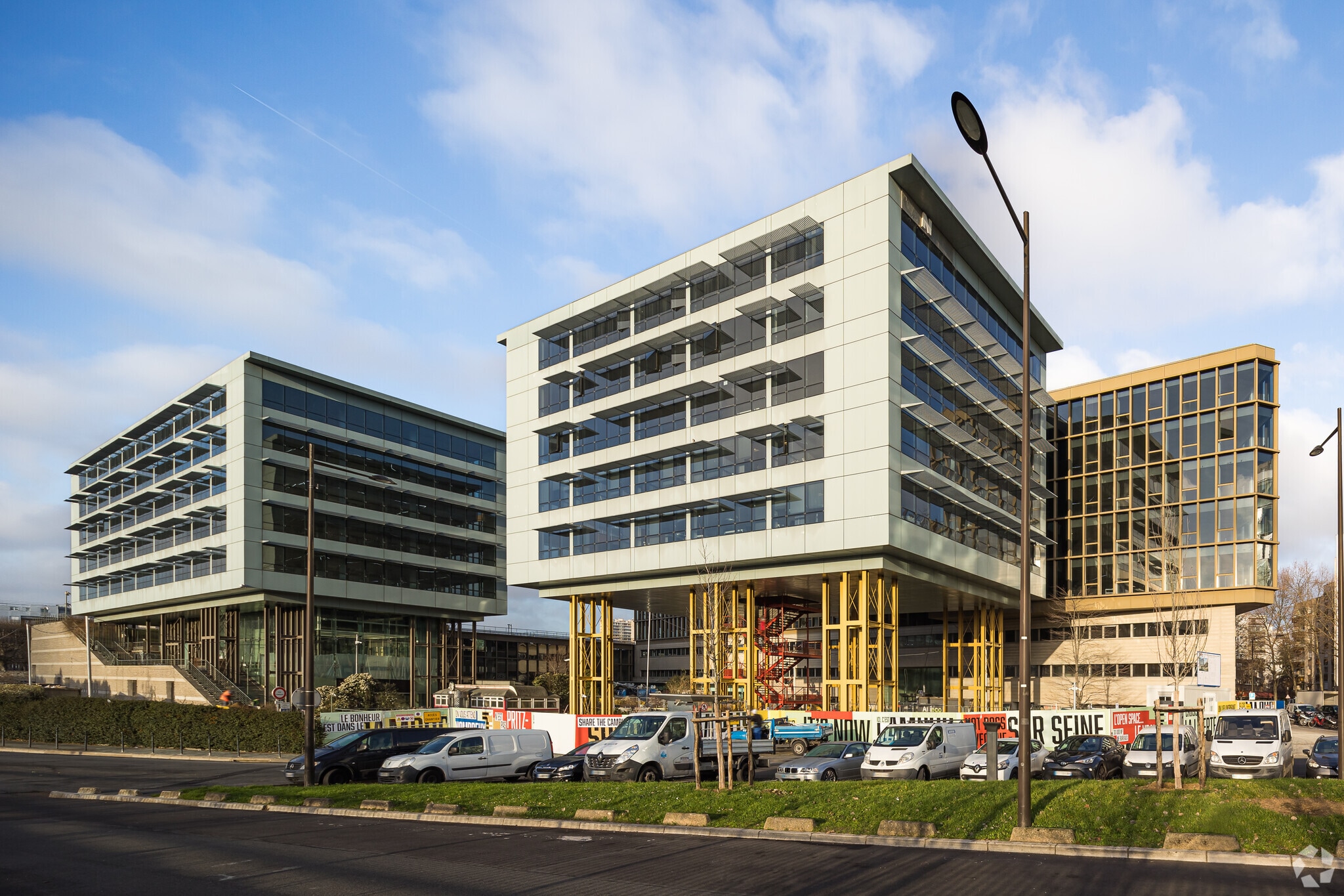 48-50 Quai Du Point Du Jour, Boulogne-Billancourt for lease Primary Photo- Image 1 of 6