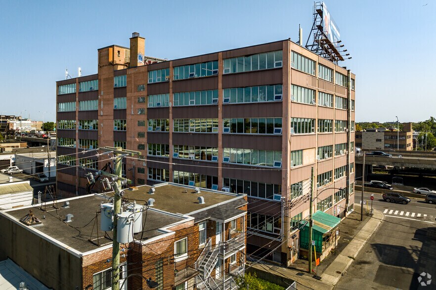 3333 Boul Crémazie E, Montréal, QC for lease - Building Photo - Image 3 of 8