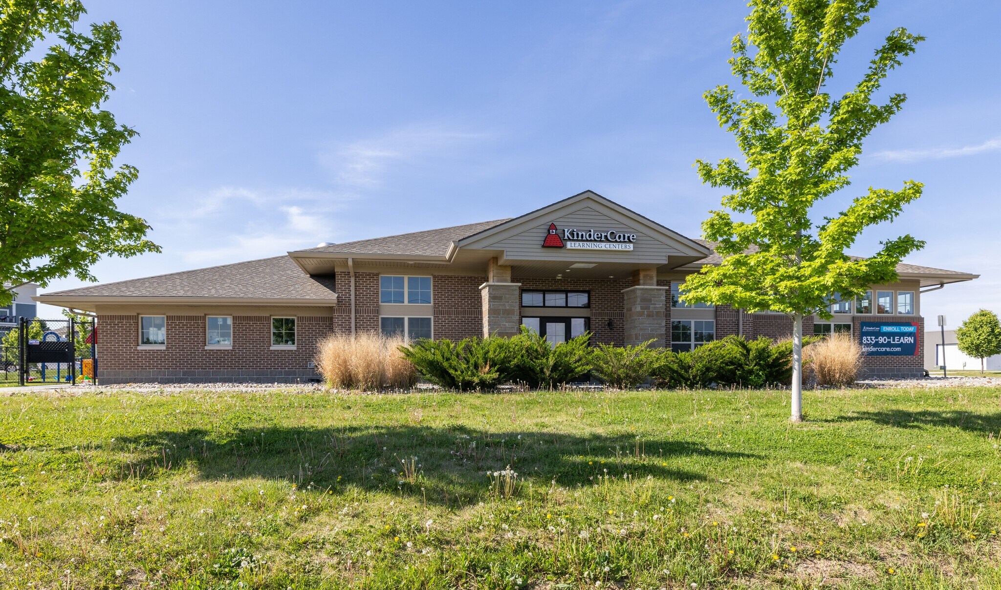 6949 S 178th Plz, Omaha, NE à vendre Photo du bâtiment- Image 1 de 7
