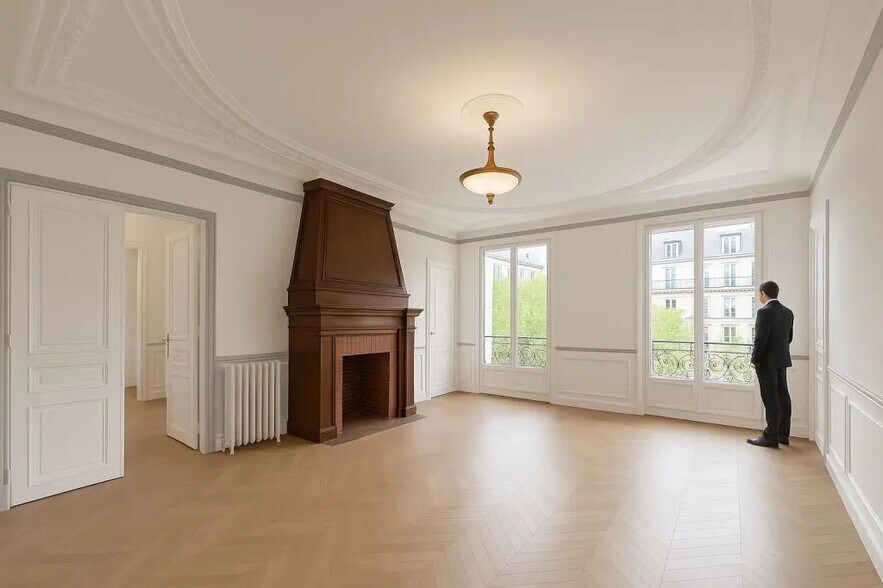 114 Boulevard De Magenta, Paris for sale - Building Photo - Image 3 of 9