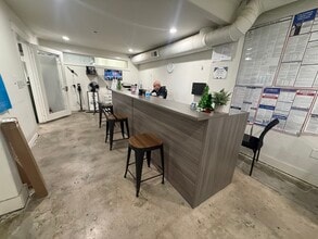 1819 Redondo Ave, Signal Hill, CA for lease Interior Photo- Image 2 of 12