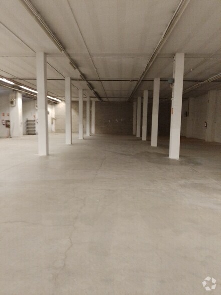Industrial in Madrid, Madrid for lease - Interior Photo - Image 1 of 1