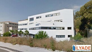 Plus de détails pour Local d'activités à louer