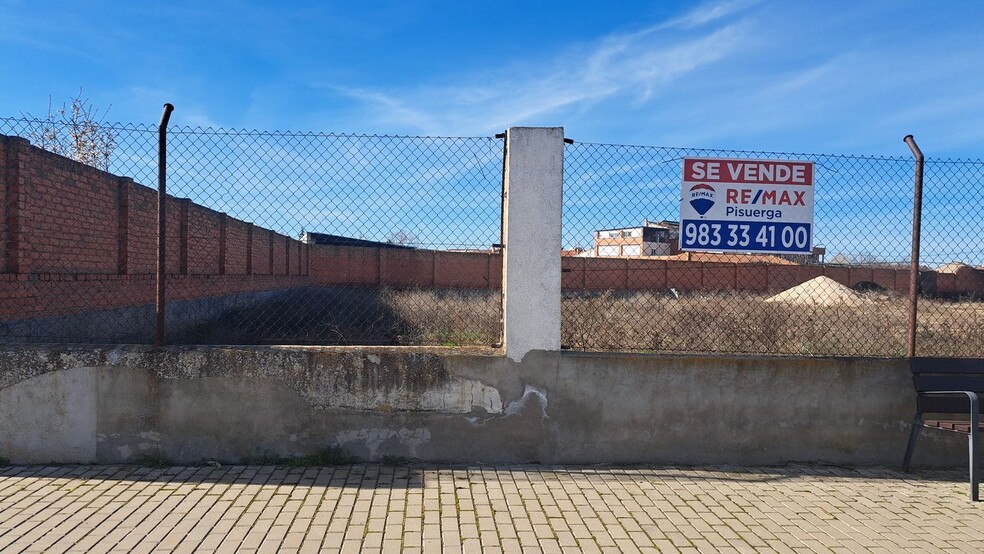 Calle Aguasal, 2, Olmedo, Valladolid for sale - Building Photo - Image 2 of 17