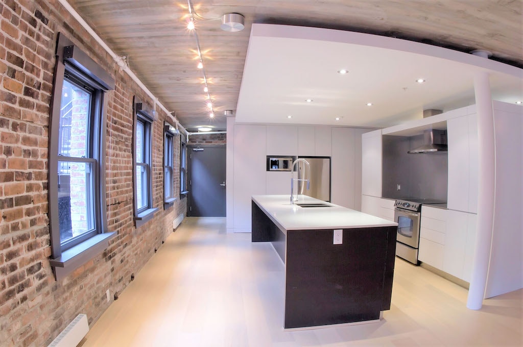 210-212 Carrall St, Vancouver, BC for lease Interior Photo- Image 1 of 7