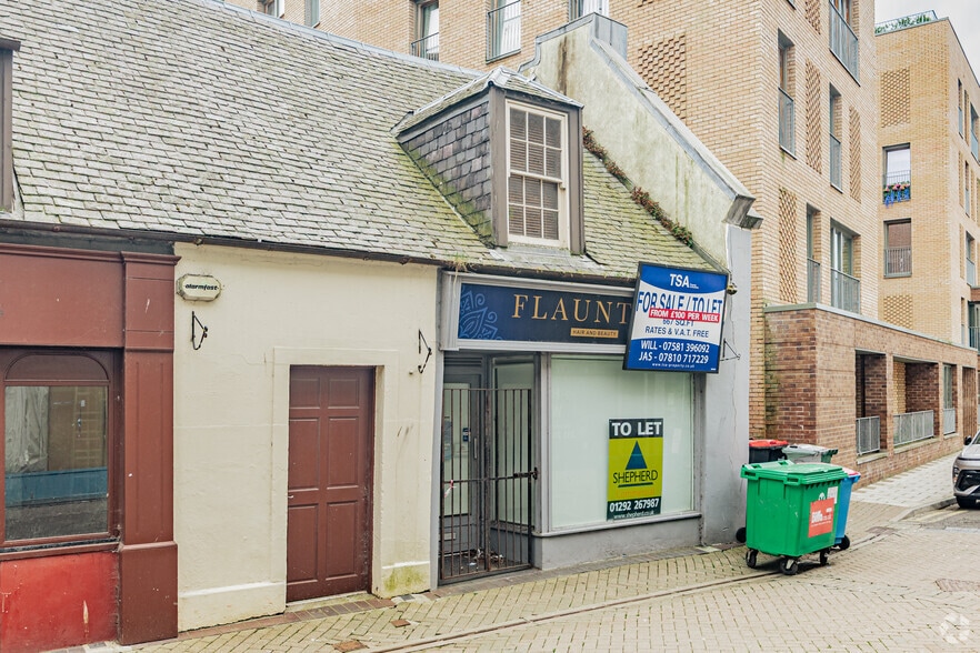 25 Carrick St, Ayr for lease - Building Photo - Image 2 of 2