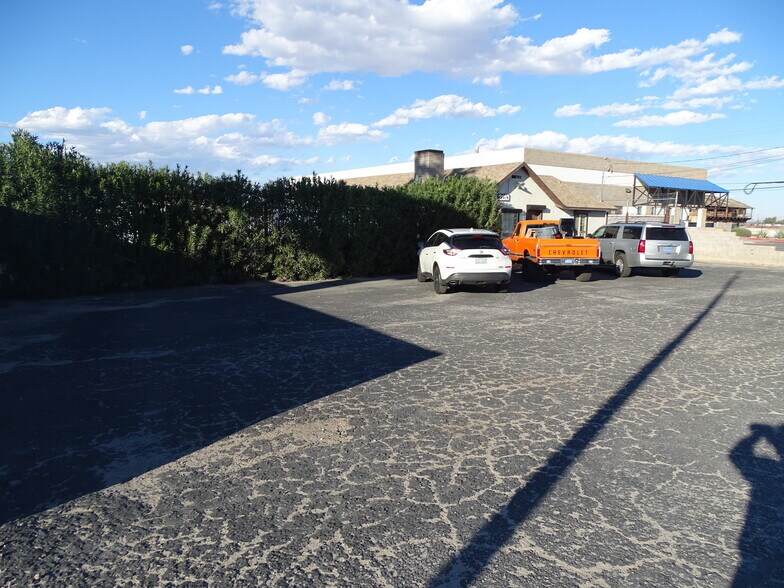 2110 W Bonanza Rd, Las Vegas, NV à louer - Photo du bâtiment - Image 2 de 3