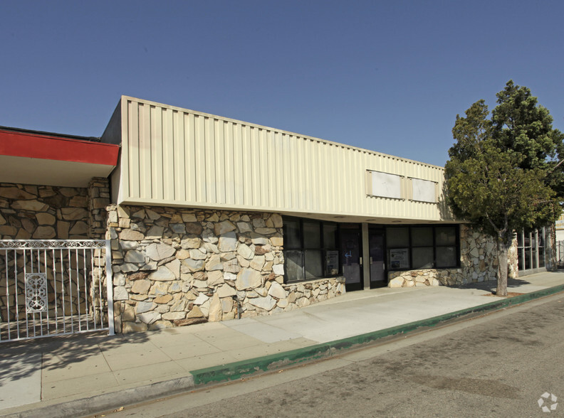 3316-3320 W Beverly Blvd, Montebello, CA for sale - Primary Photo - Image 1 of 2