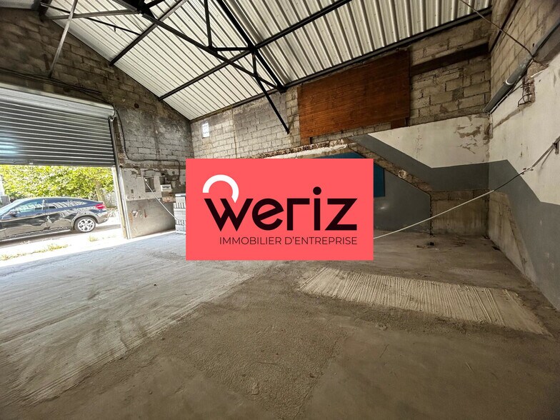 Flex in Châteauneuf-les-Martigues for lease - Interior Photo - Image 3 of 7