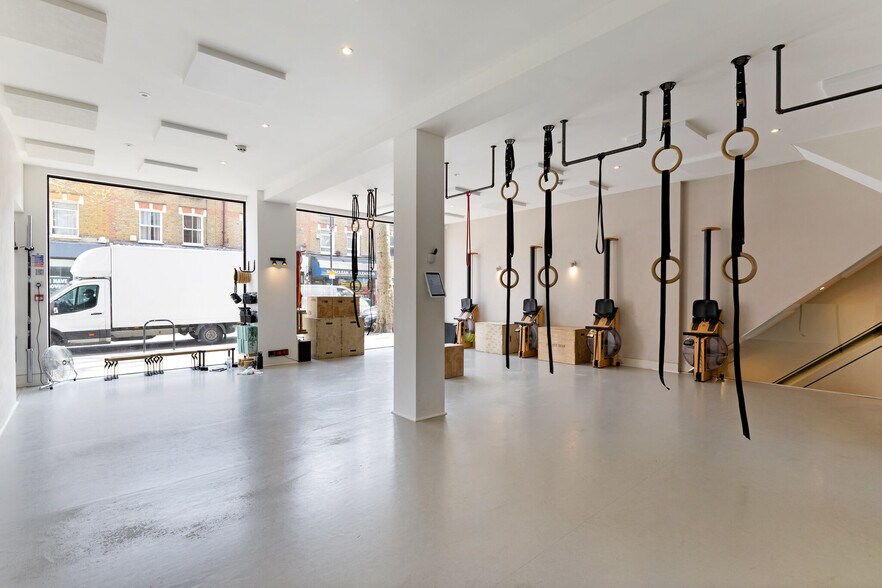 100-102 Wandsworth Bridge Rd, Londres à vendre - Photo intérieure - Image 2 de 7