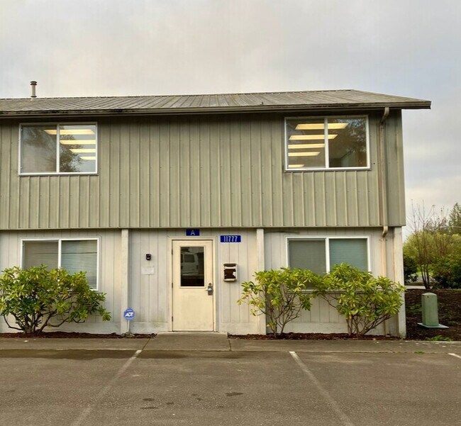 More details for 11777 Watertank Rd, Burlington, WA - Office for Lease
