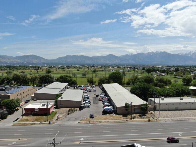 1899 S Redwood Rd, Salt Lake City, UT à vendre - Photo du bâtiment - Image 1 de 1