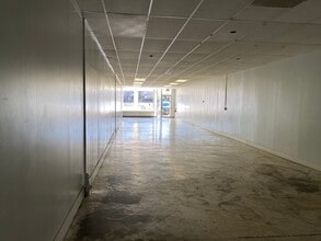 29215-29239 Euclid Ave, Wickliffe, OH for lease Interior Photo- Image 2 of 2