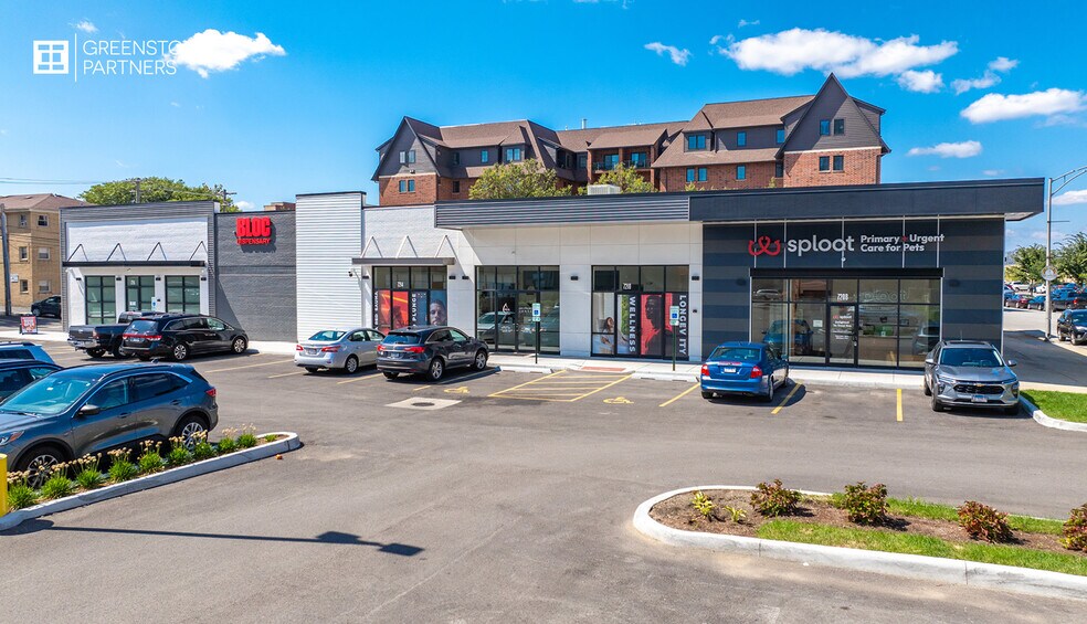 7216 Circle Ave, Forest Park, IL à vendre - Photo du bâtiment - Image 2 de 15