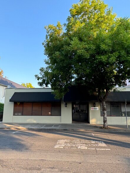 430 Cambridge Ave, Palo Alto, CA à louer - Photo du bâtiment - Image 2 de 10