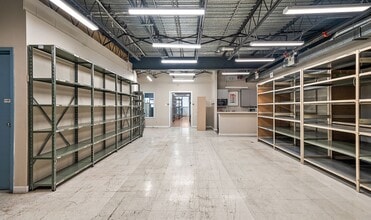 5190 Rue Saint-Patrick, Montréal, QC for lease Interior Photo- Image 2 of 7