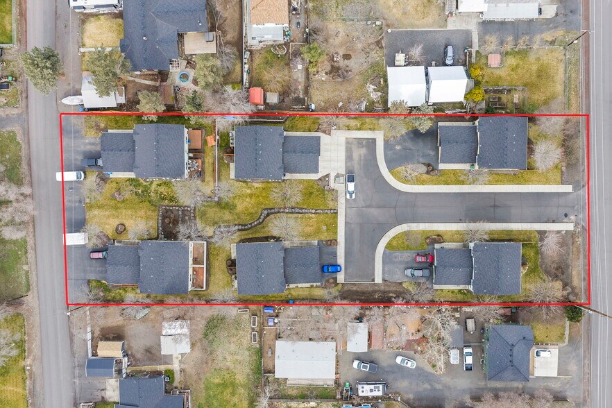 Prineville 6 Duplex Portfolio portefeuille de 1 propriétés à vendre sur LoopNet.ca - Photo du bâtiment - Image 2 de 18