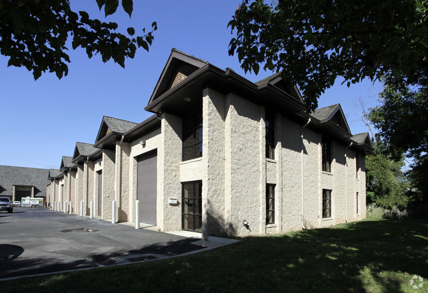 1010 Cannons Ct, Woodbridge, VA à vendre - Photo principale - Image 1 de 1