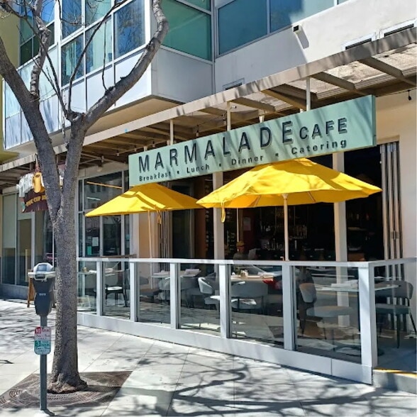 525 Santa Monica Blvd, Santa Monica, CA for lease - Building Photo - Image 1 of 10