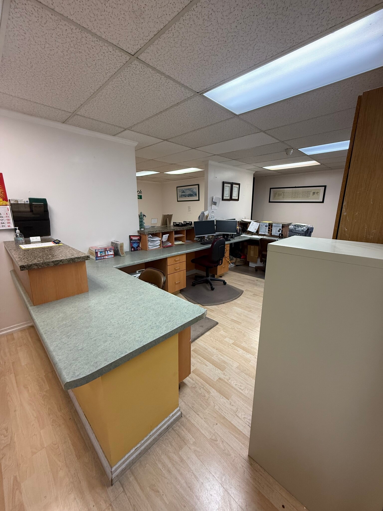 416 W Las Tunas Dr, San Gabriel, CA for lease Interior Photo- Image 1 of 3