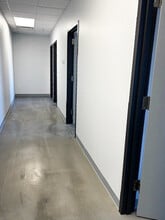 2005 S Elm Pl, Broken Arrow, OK for lease Interior Photo- Image 2 of 6