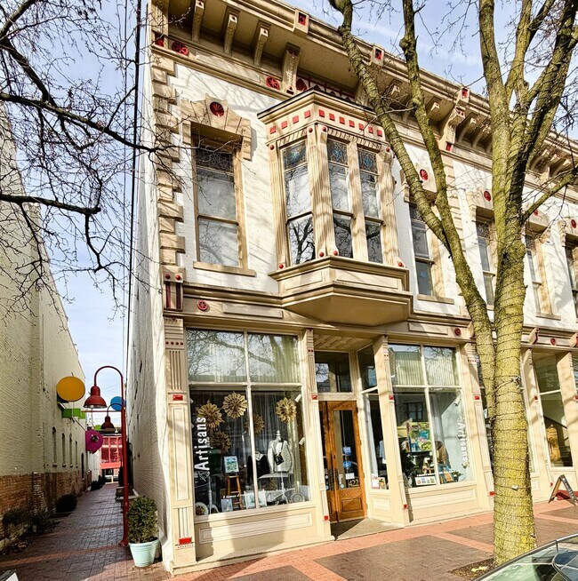 More details for 422 Washington St, Columbus, IN - Office/Retail for Lease