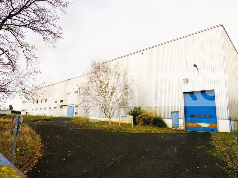 Industrial in Soissons for lease - Building Photo - Image 3 of 9