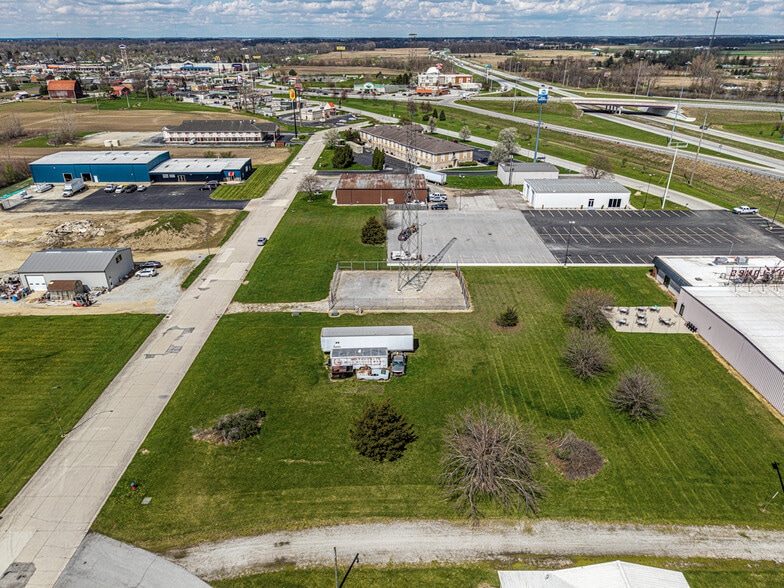1110 Apollo Drive, Wapakoneta, OH for sale - Building Photo - Image 3 of 14