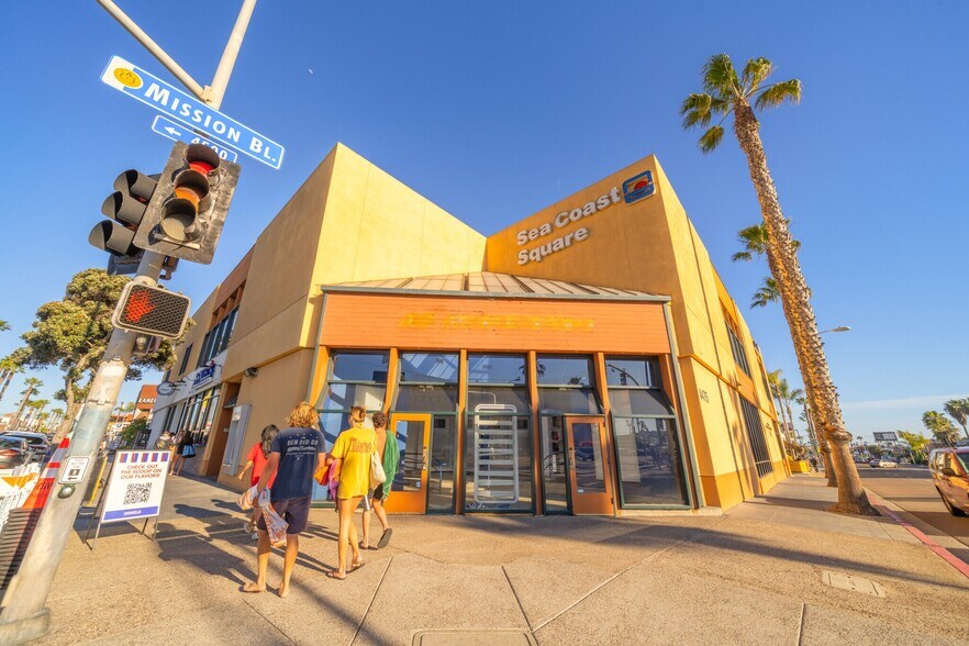 4475 Mission Blvd, San Diego, CA à louer - Photo du bâtiment - Image 3 de 4