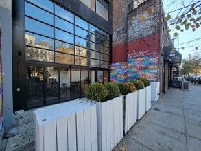 163 Orchard St, New York, NY à louer Photo intérieure- Image 1 de 14