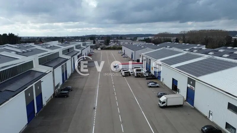 Industrial in Nîmes for lease - Aerial - Image 3 of 9
