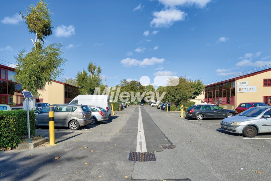 22 Rue Gutenberg, Bondoufle for lease - Building Photo - Image 3 of 4
