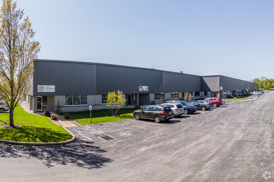 800 Calcon Hook Rd, Sharon Hill, PA for lease - Primary Photo - Image 1 of 5