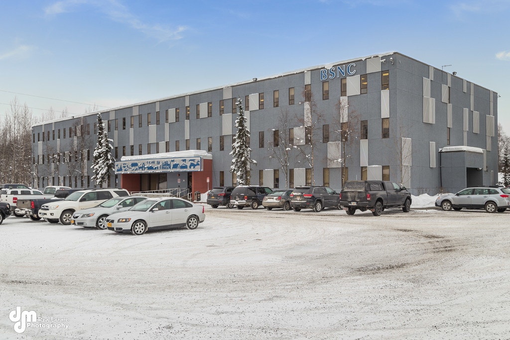 4600 Debarr Rd, Anchorage, AK for lease Primary Photo- Image 1 of 4