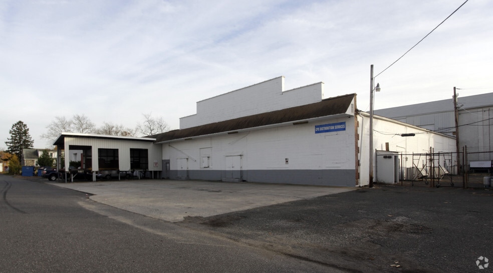 300 Fow Ave, Swedesboro, NJ for sale - Primary Photo - Image 3 of 7