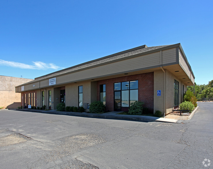 2860 W Covell Blvd, Davis, CA for lease - Building Photo - Image 1 of 23