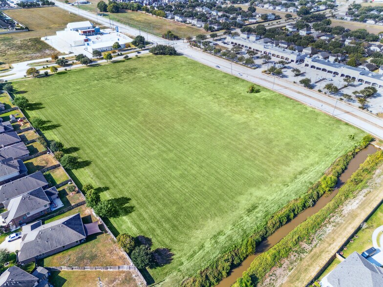 BF Terry Blvd & Town Center Blvd, Rosenberg, TX à vendre - Aérien - Image 3 de 17