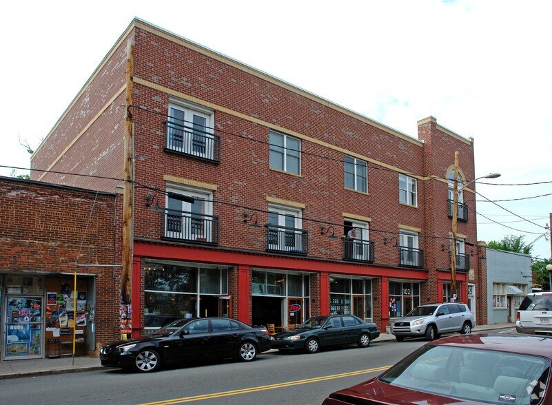 3205 N Davidson St, Charlotte, NC à louer - Photo principale - Image 1 de 4