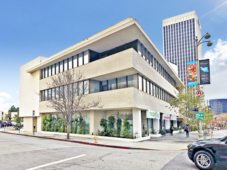 5858 Wilshire Blvd, Los Angeles, CA à vendre - Photo du bâtiment - Image 3 de 7