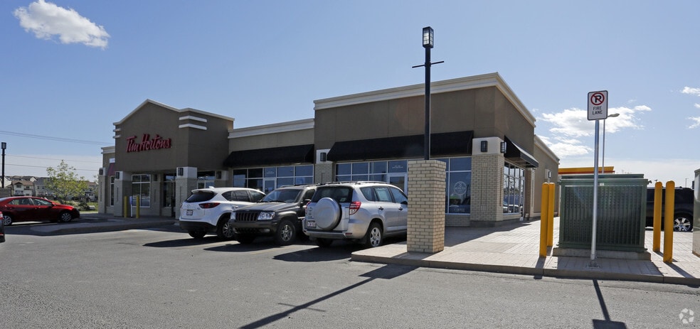 12580 Symons Valley Rd NW, Calgary, AB for lease - Building Photo - Image 1 of 1