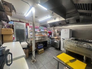 More details for 1-5 Glyn Sq, Milton Keynes - Retail for Lease