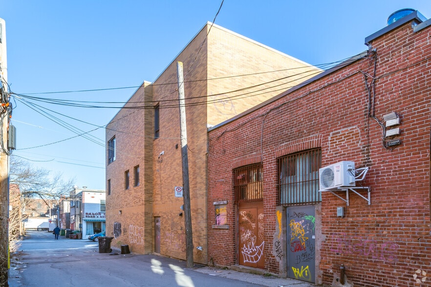 4510-4512 Rue Cartier, Montréal, QC à louer - Photo du bâtiment - Image 3 de 5