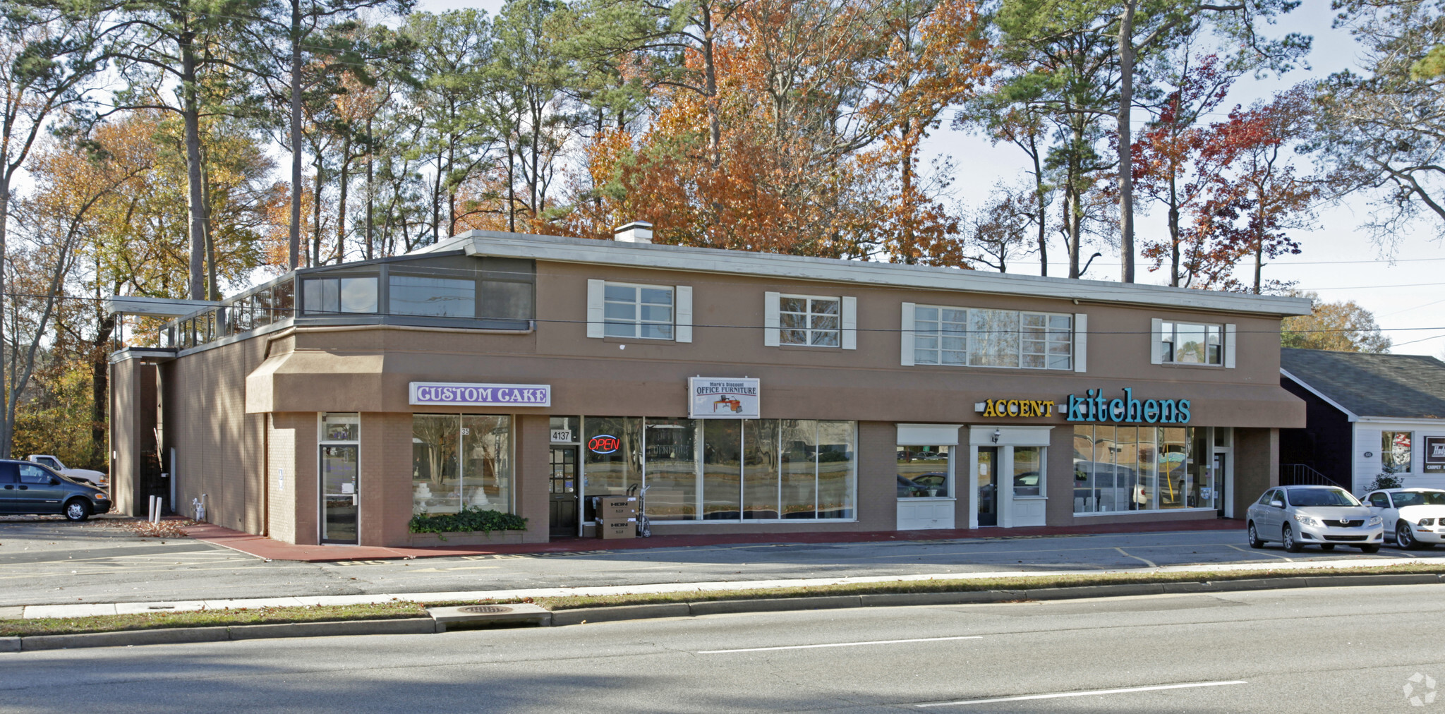 4135-4145 Virginia Beach Blvd, Virginia Beach, VA à vendre Photo principale- Image 1 de 4