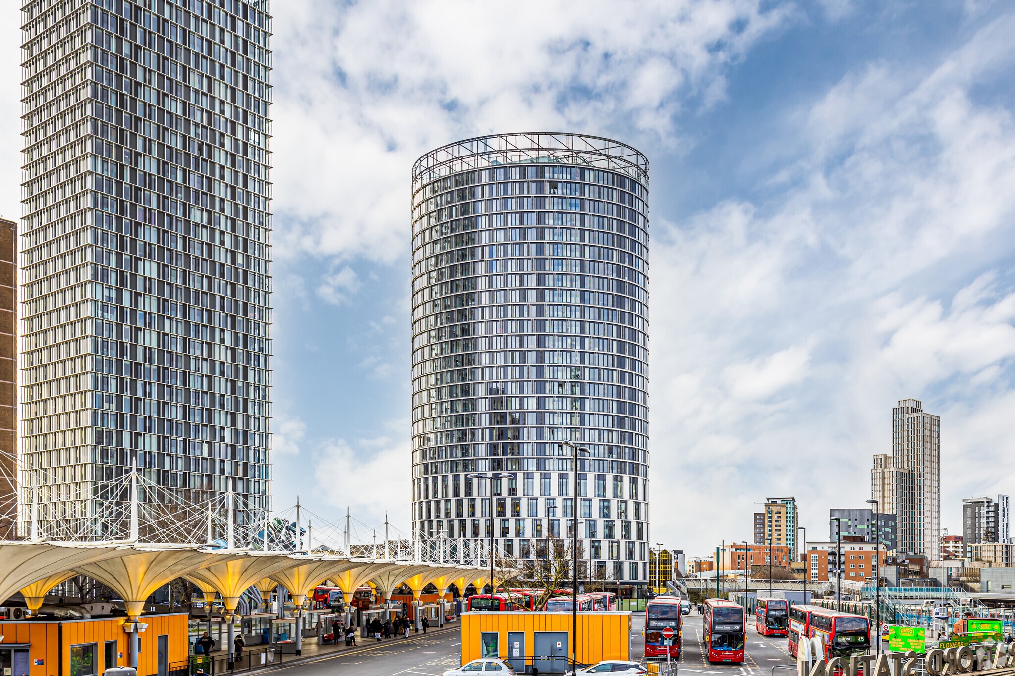 Station St, London for lease Primary Photo- Image 1 of 89