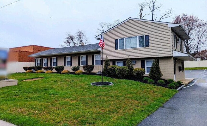 2417 Silverside Rd, Wilmington, DE à vendre - Photo principale - Image 1 de 1