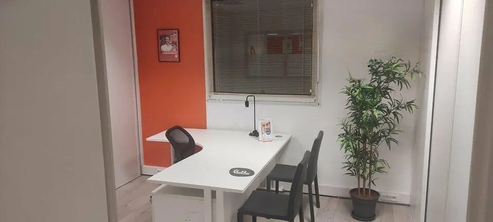 Bureau dans Avignon à louer - Photo intérieure - Image 3 de 5