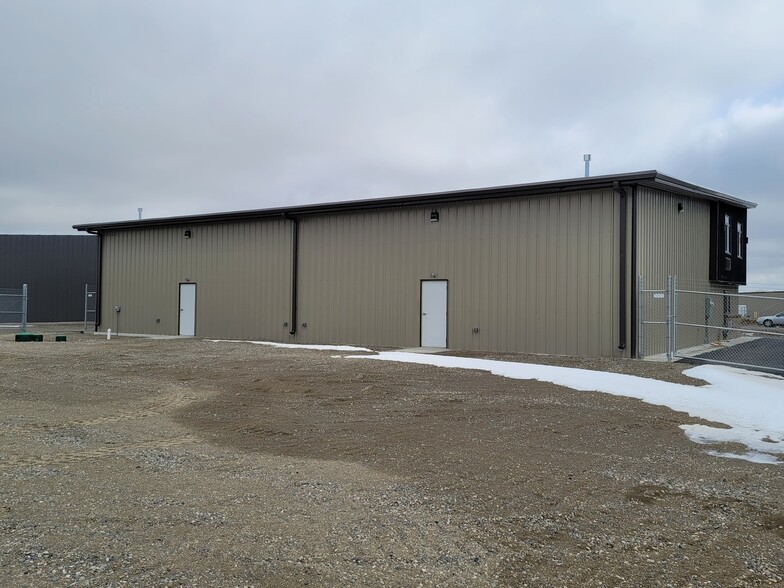 704 Wagon Trl W, Billings, MT for lease - Building Photo - Image 2 of 23