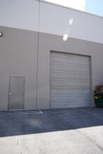 911 Linda Way, Sparks, NV for lease Building Photo- Image 2 of 7